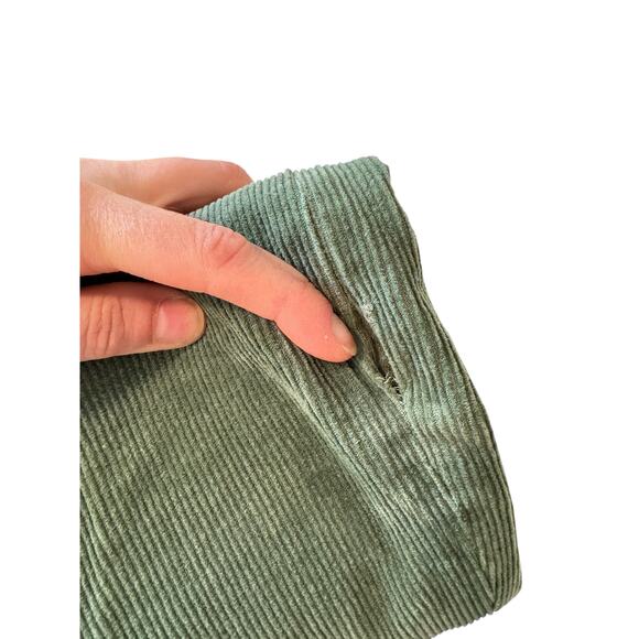 TUCKERNUCK Green Corduroy Ashford Pants Size Small $148 MSRP High Waisted *Flaw - Picture 9 of 11